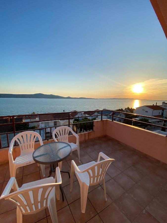 Apartments Dalmatia Свети Петър Екстериор снимка