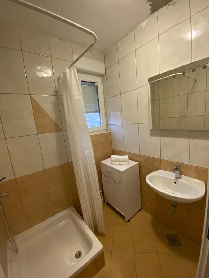 Apartments Dalmatia Свети Петър Екстериор снимка