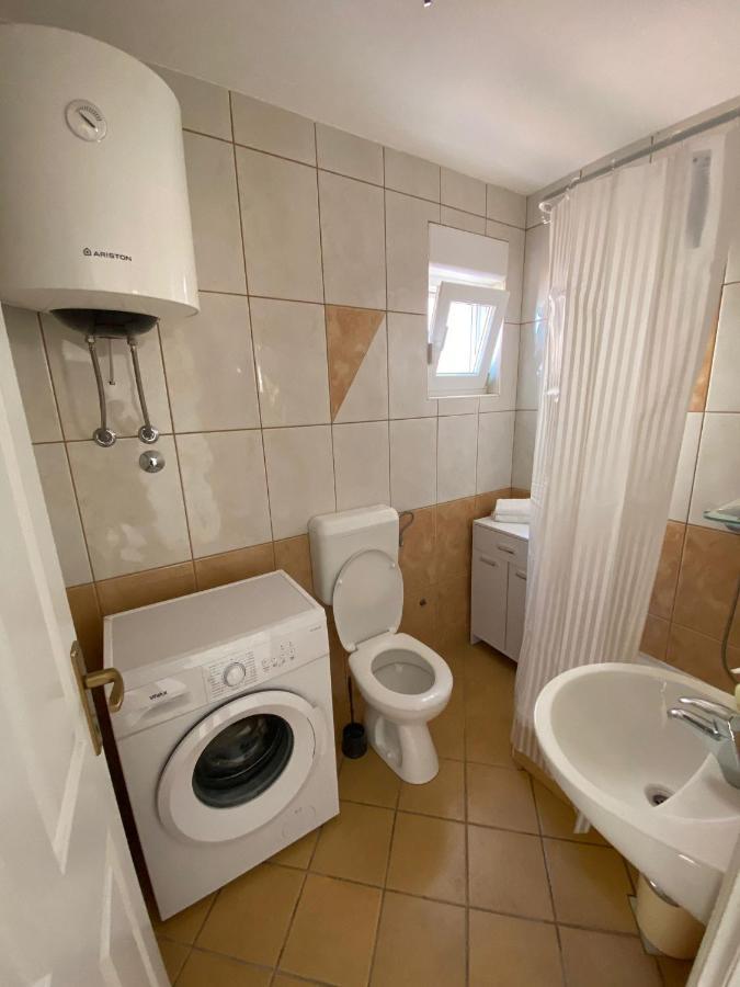 Apartments Dalmatia Свети Петър Екстериор снимка